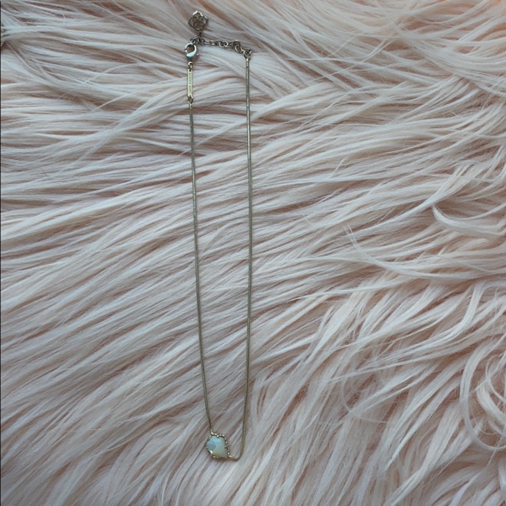 Kendra Scott Necklace